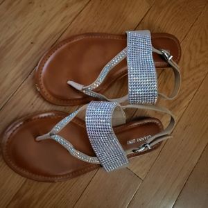 Gianni Bini sandals